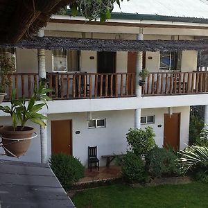 Fat Jimmy'S Resort Boracay